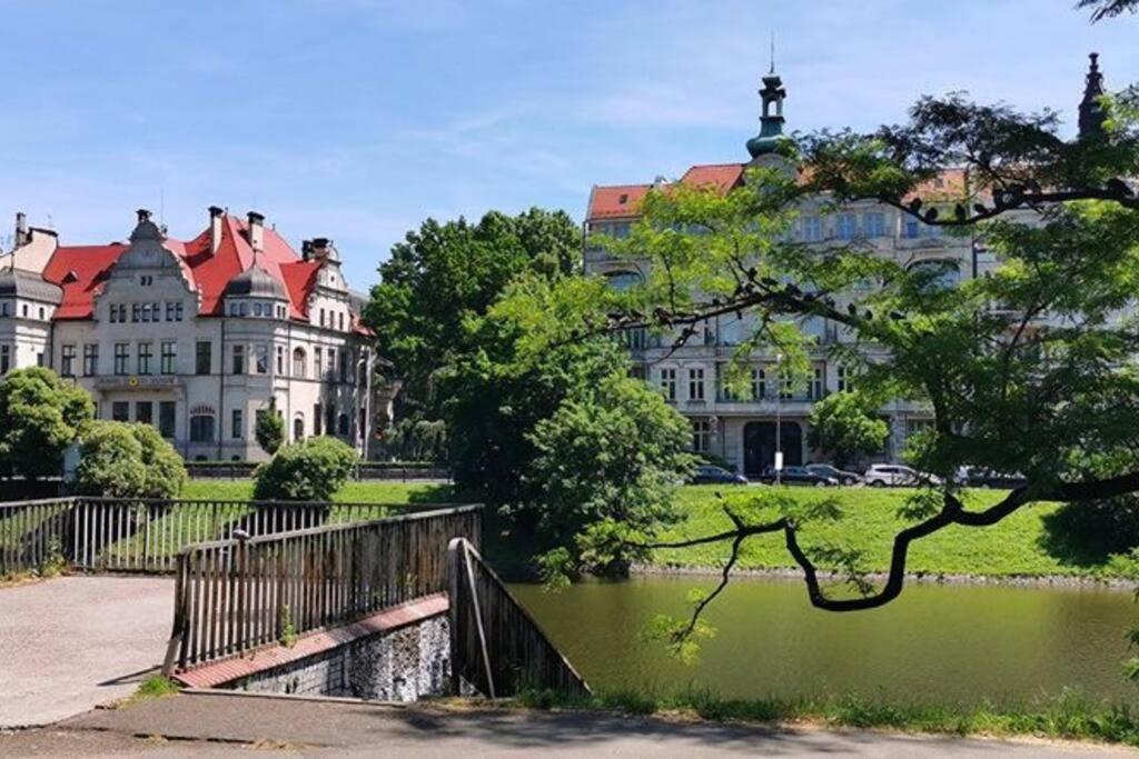 Parkowy Apartament Daire Wroclaw Dış mekan fotoğraf